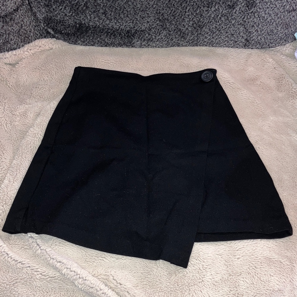 🔹4 for $30 SO Faux Wrap Mini Skirt, XS